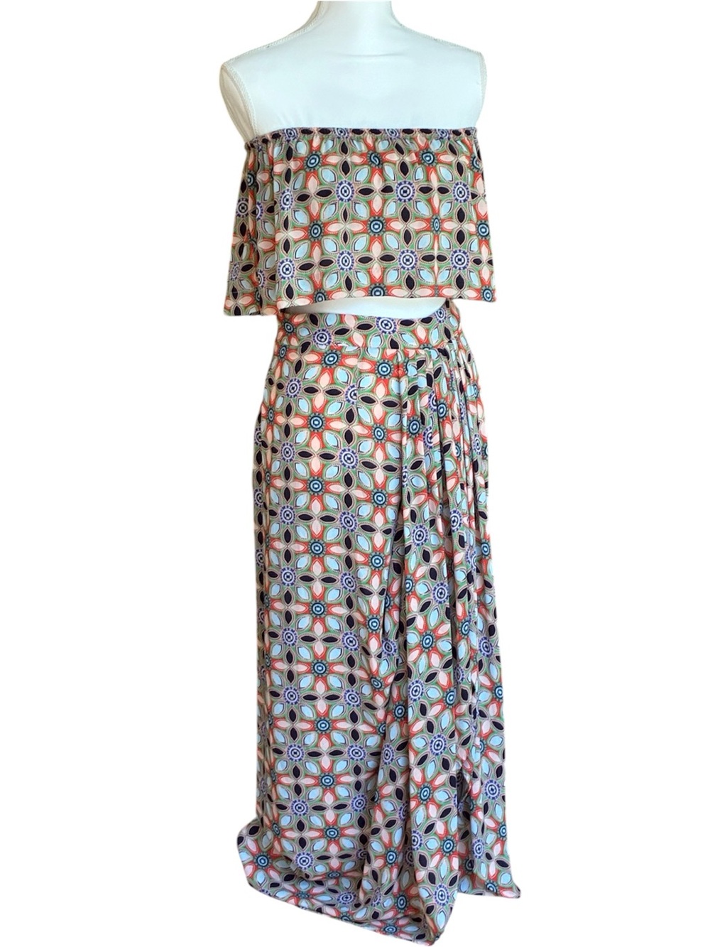 Olivaceous Retro Multicolor Geometric Print Maxi Skirt and Strapless Top Set S